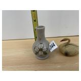 PIGEON FORGE POTTERY CERAMIC BUD VASE W/ DOGWOOD