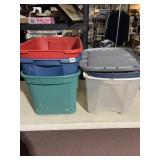 PLASTIC STORAGE BINS W/ LIDS, RECTANGULAR CLEAR