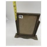 VINTAGE METAL TABLETOP PICTURE FRAME, STEPPED