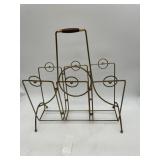 MID-CENTURY MODERN BRASS-TONE METAL MAGAZINE RACK
