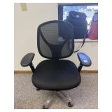 BLACK MESH BACK OFFICE CHAIR W/ PADDED SEAT,