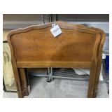 WOOD HEADBOARD, SERPENTINE TOP, TRADITIONAL