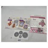 L.D.R.S CREATIVE LOVE & ROSES 34 PC STAMP & DIE
