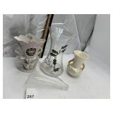 BATH & BODY WORKS CLEAR GLASS HOLLY VASE, CHINA