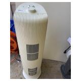 HUNTER TOWER FAN, CREAM HOUSING, TOP CONTROLS.