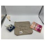 ASSORTED BEADED ZIPPERED POUCHES, 'CLASSY AND