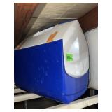 PLASTIC INSULATED COOLER, BLUE AND WHITE.