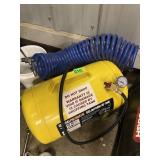 CENTRAL PNEUMATIC 5GAL PORTABLE AIR TANK W/