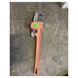 PITTSBURGH 18IN PIPE WRENCH, RED HANDLE.