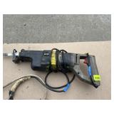 CORDED RECIPROCATING SAW W/ QUICK-CHANGE BLADE