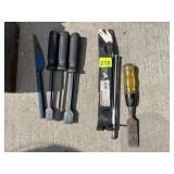 ASSORTED PRY BARS, SCRAPER TOOLS, CHISEL W/