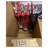 CAULK GUNS, RED & BLACK FINISH, MANUAL OPERATION.