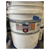 EACO CHEM WHITE SCUM PRESOAK, PROFESSIONAL USE,