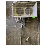 METAL DUAL BURNER PROPANE HEATER W/ REGULATOR