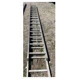 ALUMINUM EXTENSION LADDER, ROPE AND PULLEY