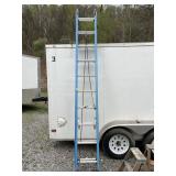 WERNER FIBERGLASS EXTENSION LADDER, 20FT, 250LB