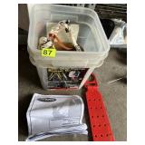 AO SAFETY SAFETWAZE ANSI/OSHA COMPLIANT ROOFING