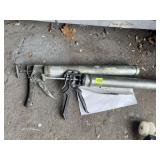METAL LEVER ACTION CAULK GUNS.