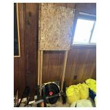 METAL SHOOTING TARGET STAND W/ PAPER SIGHT-IN