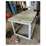 GRAY METAL UTILITY CART W/ 2 SHELVES, CASTERS.
