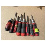 ASSORTED MULTI-BIT RATCHETING SCREWDRIVERS, RED