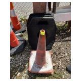 HEAVY DUTY WEIGHTED TRAFFIC CONE BASES, BLACK
