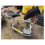 RACATAC KNEELING WORK CREEPER, PADDED SEAT, KNEE
