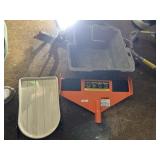PIVOT LADDER HELPER, PLASTIC KNEELING PAD,