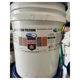 EACO CHEM WHITE SCUM PRESOAK, PROFESSIONAL USE,