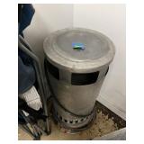 METAL CYLINDRICAL HEATER, MARKED HOT CHAUD