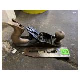 GAGE BENCH PLANE W/ WOOD HANDLES, NO 5 MODEL.