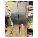 HYDE PROSHIELD PIVOTNECK PAINT SPRAY SHIELD,