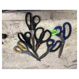 ASSORTED SCISSORS, GENERAL PURPOSE, SERRATED