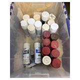 ASSORTED CANS SPRAY PAINT IN TOTE