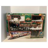 NORTHPOLE TOY SHOP ANIMATED CHRISTMAS TRAIN SET,