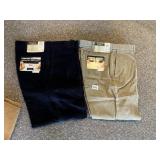 HAGGAR COMFORT EQUIPPED CORDUROY PLAIN FRONT