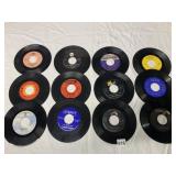 ASSORTED 45 RPM VINYL RECORDS, KING, RCA VICTOR,
