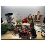 ASSORTED CHRISTMAS DECOR LOT W/ SNOWMAN BUCKET,