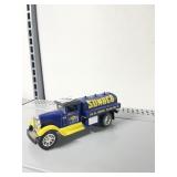 AMERICAN CLASSIC SCALE MODEL SUNOCO TANKER TRUCK,