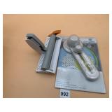 MARTHA STEWART CRAFTS CIRCULAR CUTTER, HEMEN