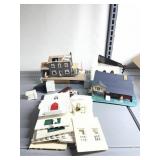 PLASTIC ARCHITECTURAL MODEL BUILDINGS, ROOFS,