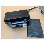 CURTIS STONE ELECTRIC POCKET PASTRY MAKER W/
