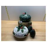 PICR TRADING JAPAN CERAMIC HOLLY & BERRY CANDY