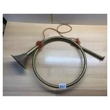 HUNTING HORN, BRASS-TONE METAL, CIRCULAR COIL W/