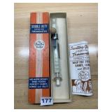 THERMOMETER CO. DOUBLE DUTY COOKING THERMOMETER,
