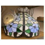 SINGLE BULB ELECTRIC STAINED GLASS TIFFANY-STYLE