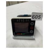 ELECTRONIC WRIST BLOOD PRESSURE MONITOR, MODEL