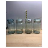 BALL & ATLAS VTG WIRE BALE CANNING JARS (4).