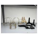 BRASS-TONE WIRE DISH RACKS, BAMBOO EASEL, BLACK