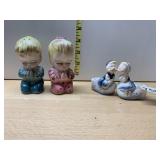 VTG CERAMIC PRAYING CHILDREN & KISSING DUTCH